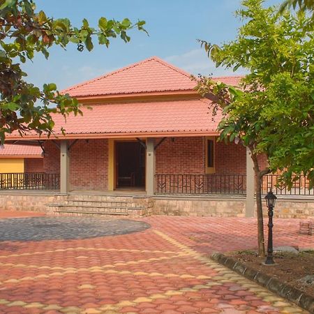 Sirkada Wildcat Resort Tadoba מראה חיצוני תמונה